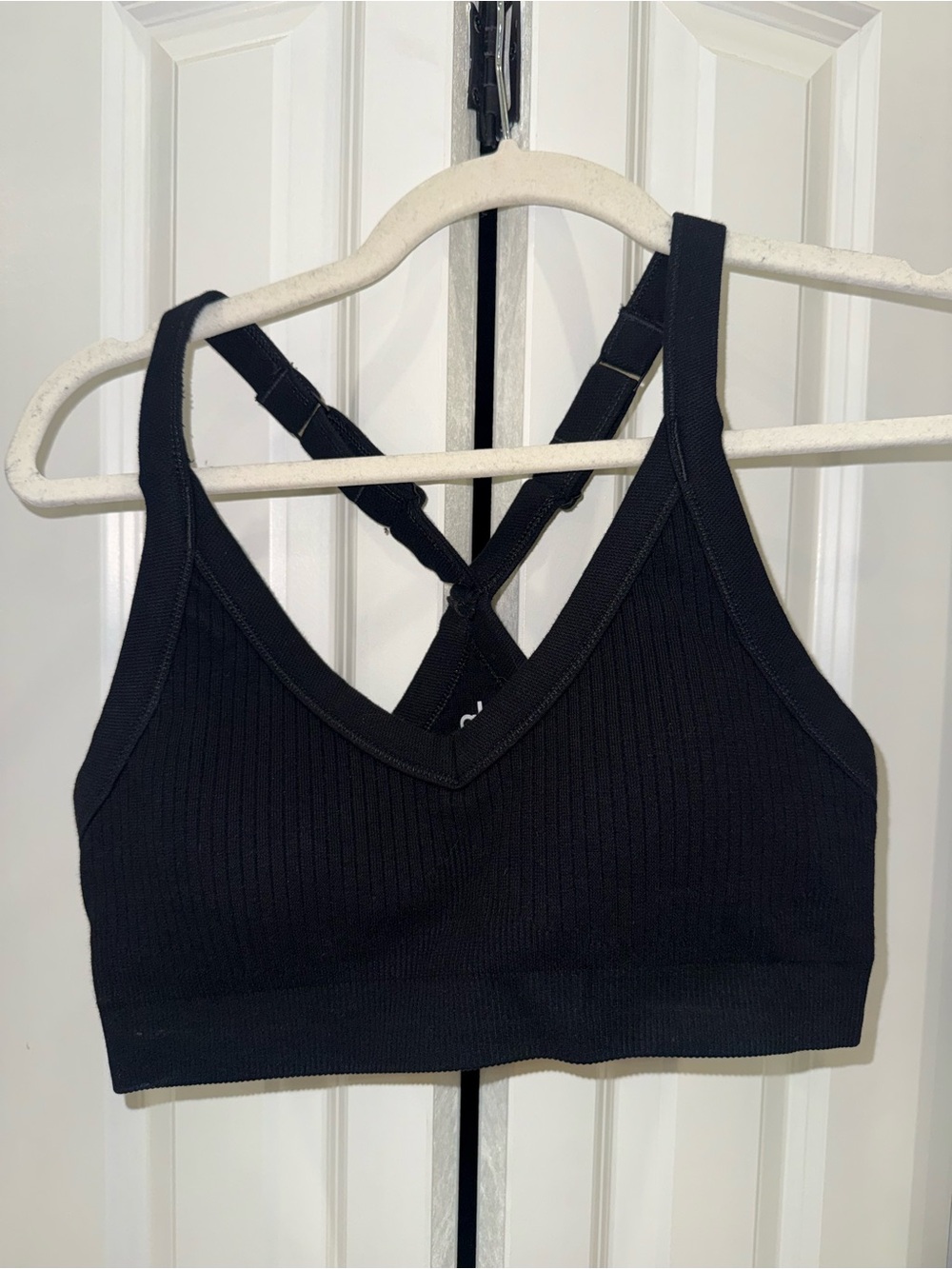 ALO Yoga Black Ribbed V-Neck Sports Bralette